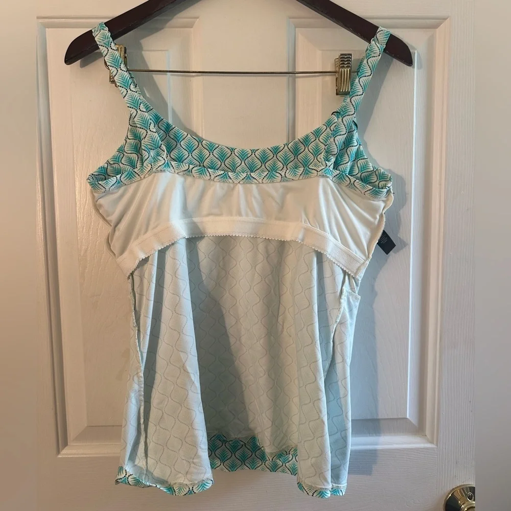 NWT COCO REEF 34D Siren Aura Ruffle Underwire Tankini Top Blue Green Geometric